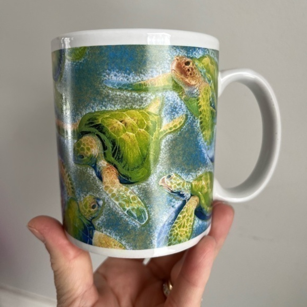 Turtle Mug 2006 Island Treasures Turtles of Hawaii Mug Green Cup